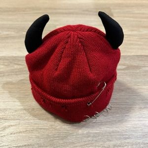 Distressed Knit Safety Pin Pierced Fisherman Beanie w/Horns